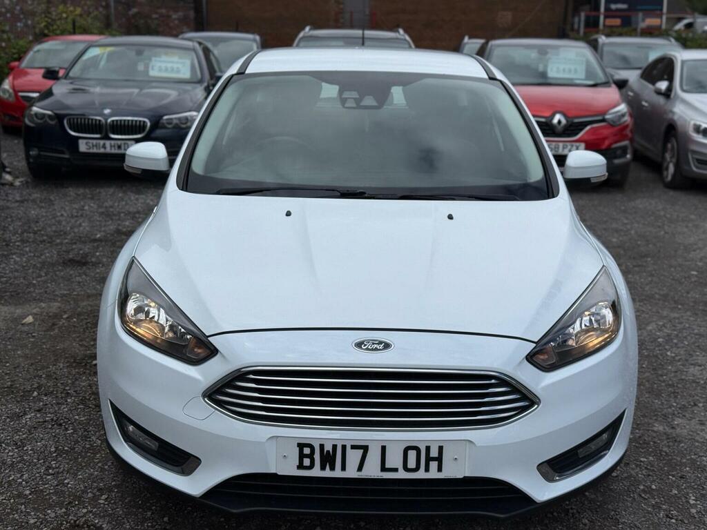Ford Focus 1.0T Ecoboost Titanium Euro 6 Ss White #2