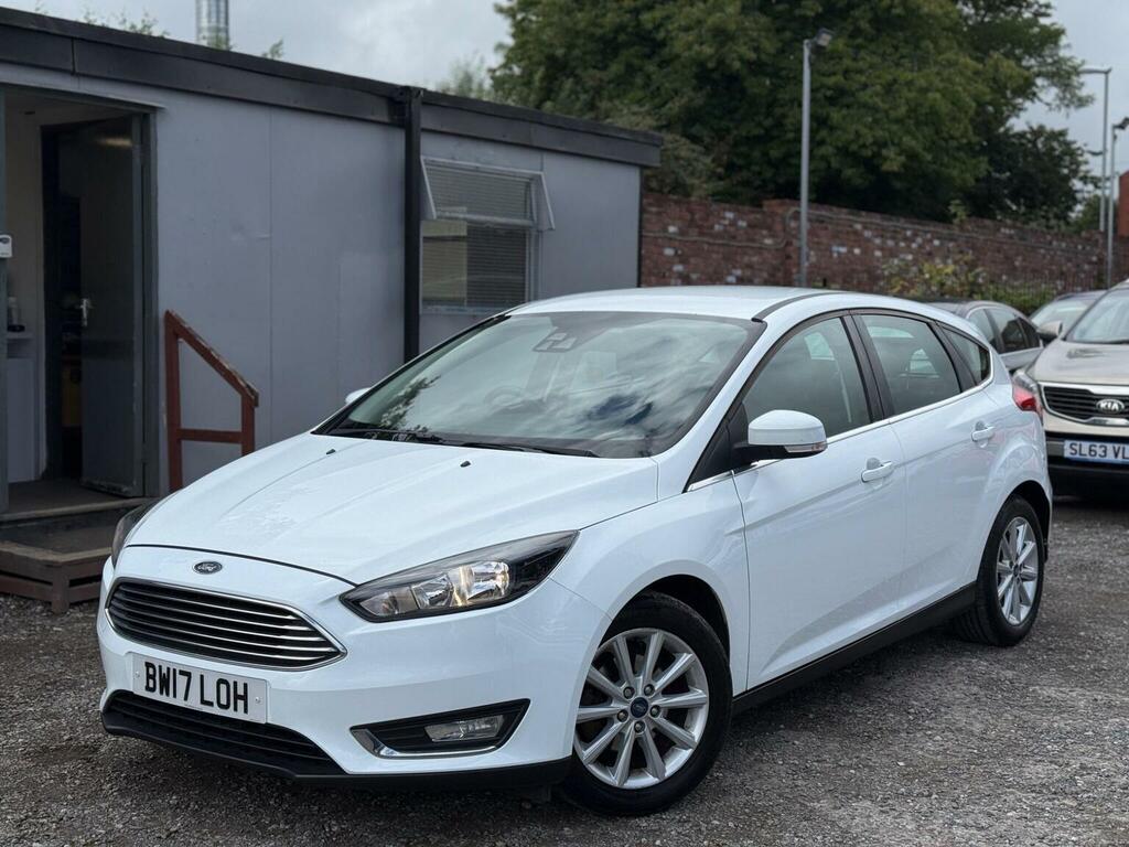 Ford Focus 1.0T Ecoboost Titanium Euro 6 Ss White #3