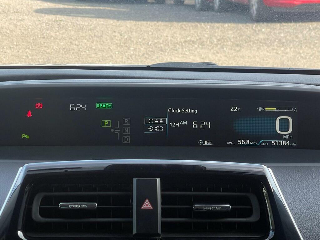 Toyota Prius 1.8 Hybrid Cvt Hatchback White #20