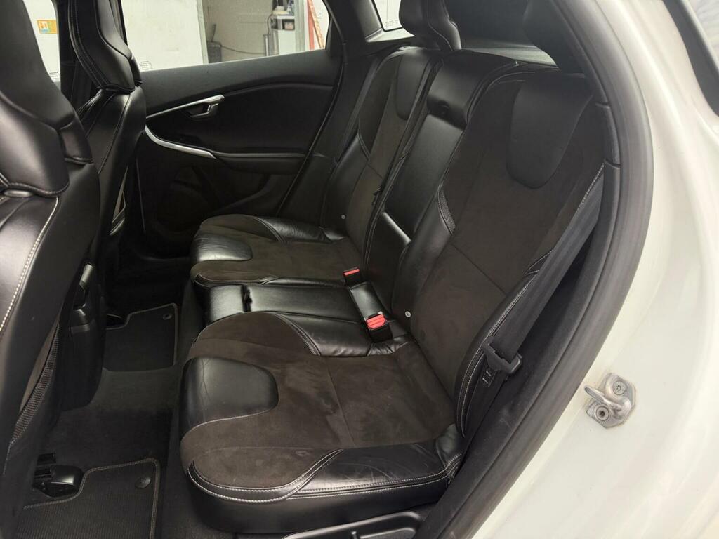 Volvo V40 1.6 T2 R Design Hatchback Euro 5 White #20