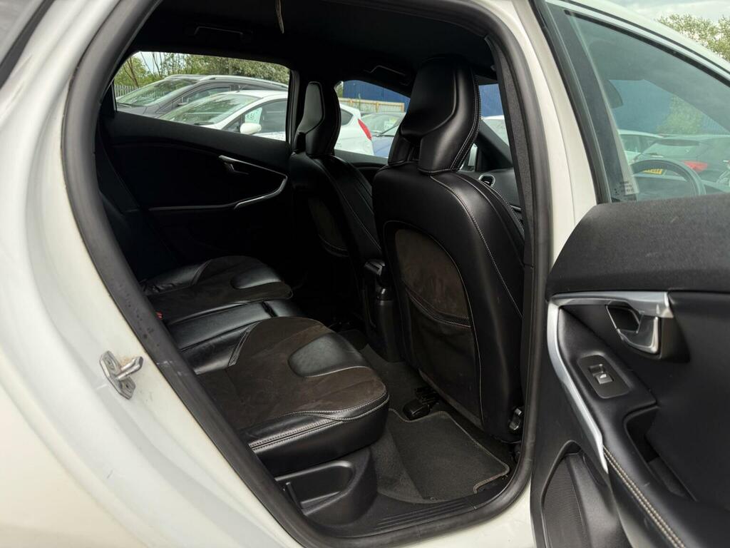 Volvo V40 1.6 T2 R Design Hatchback Euro 5 White #22