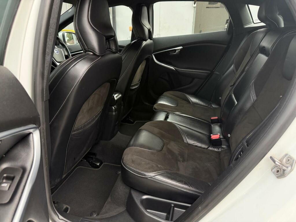 Volvo V40 1.6 T2 R Design Hatchback Euro 5 White #19