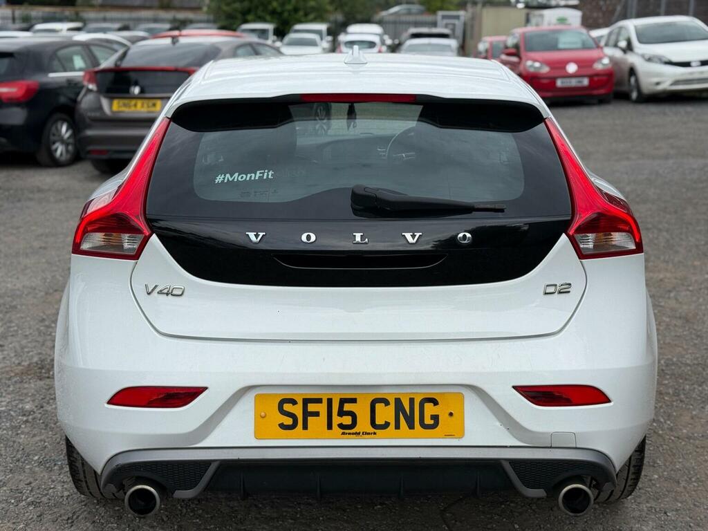 Volvo V40 2.0 D2 R-design Euro 6 Ss White #6