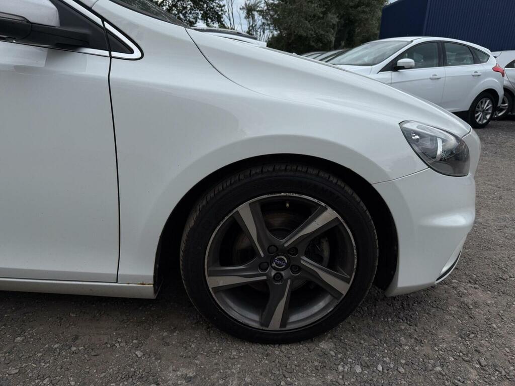 Volvo V40 1.6 T2 R Design Hatchback Euro 5 White #51
