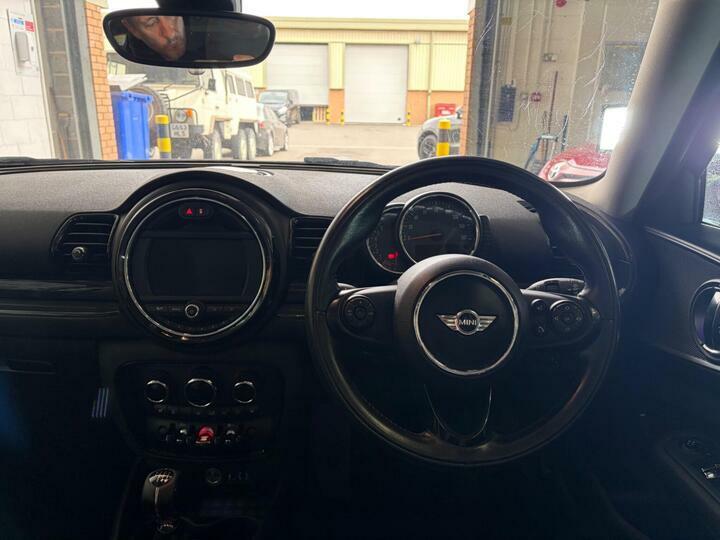 Mini Clubman 1.5 Cooper 134 Bhp Orange #27