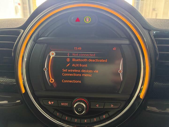 Mini Clubman 1.5 Cooper 134 Bhp Orange #41