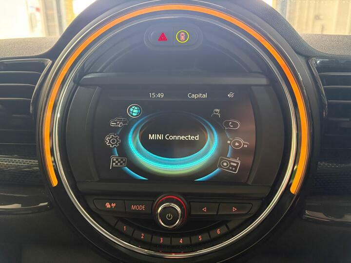 Mini Clubman 1.5 Cooper 134 Bhp Orange #42
