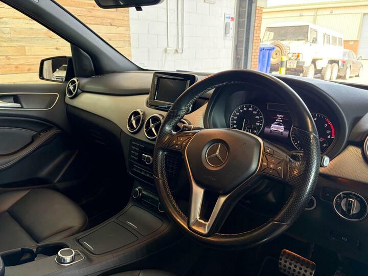 Mercedes-Benz B Class Mpv 1.8 B200 Cdi Sport Euro 5 Ss 201414 Black #25