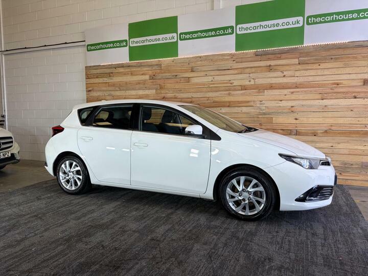 Toyota Auris 1.6 D-4d Business Edition Euro 6 Ss #17