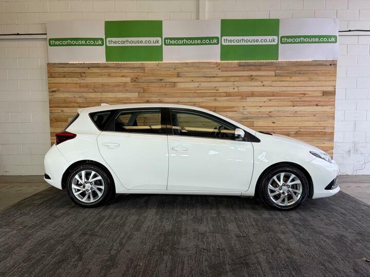 Toyota Auris 1.6 D-4d Business Edition Euro 6 Ss #16