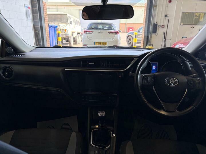 Toyota Auris 1.6 D-4d Business Edition Euro 6 Ss #22