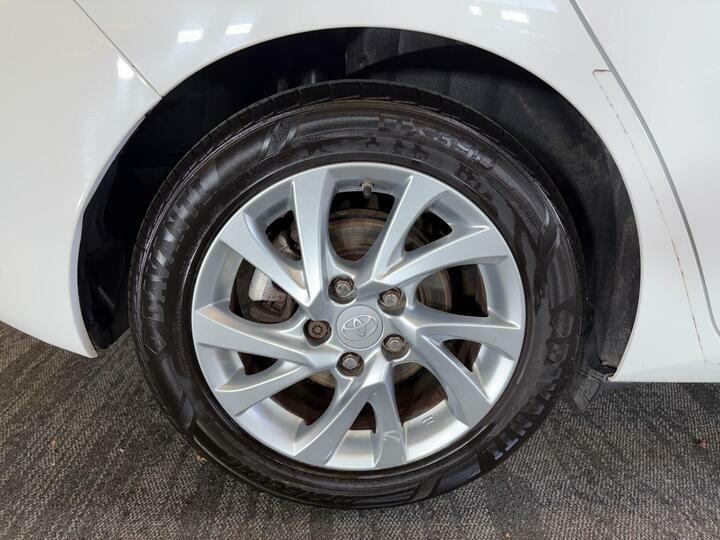 Toyota Auris 1.6 D-4d Business Edition Euro 6 Ss #31