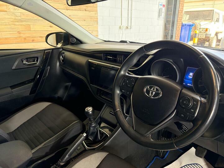 Toyota Auris 1.6 D-4d Business Edition Euro 6 Ss #23
