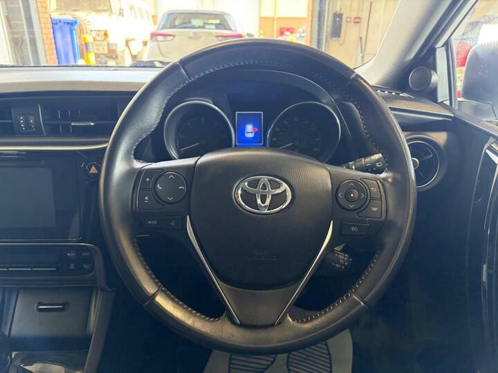 Toyota Auris 1.6 D-4d Business Edition Euro 6 Ss #43
