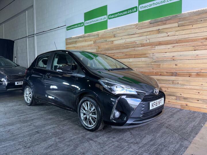Toyota Yaris 1.5 Vvt-i Icon Euro 6 Black #5