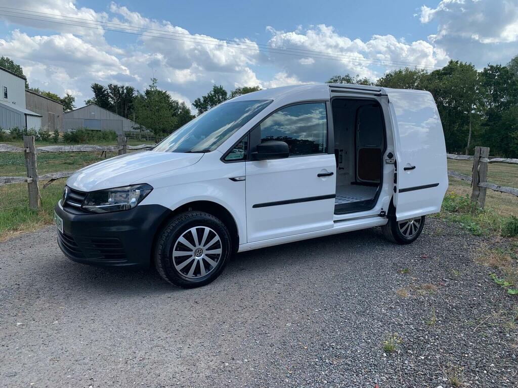 Volkswagen Caddy 2020 2.0 Tdi Beechwood Swamper Edition Crew Van Do White #17