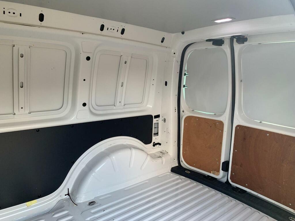 Volkswagen Caddy 2020 2.0 Tdi Beechwood Swamper Edition Crew Van Do White #61