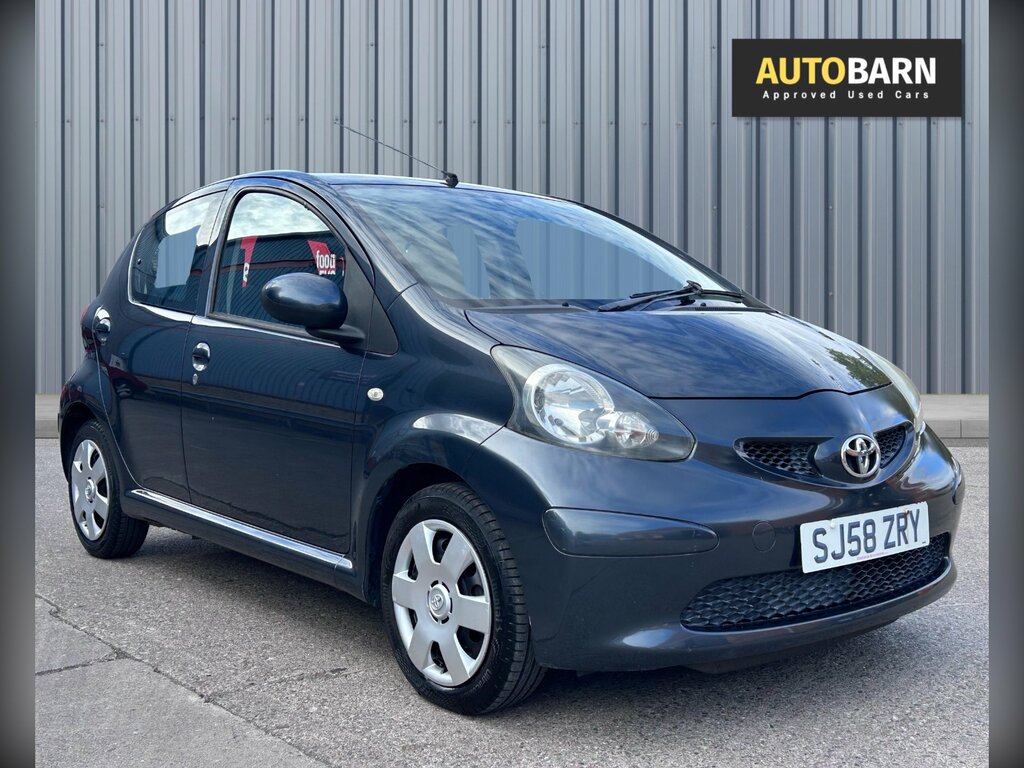 Toyota Aygo 1.0 Vvt-i Hatchback Euro 4 67 Grey