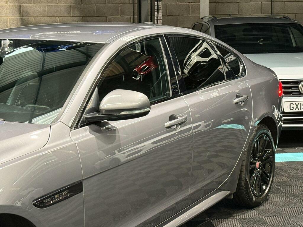 Jaguar XF 2L R-sport Grey #12