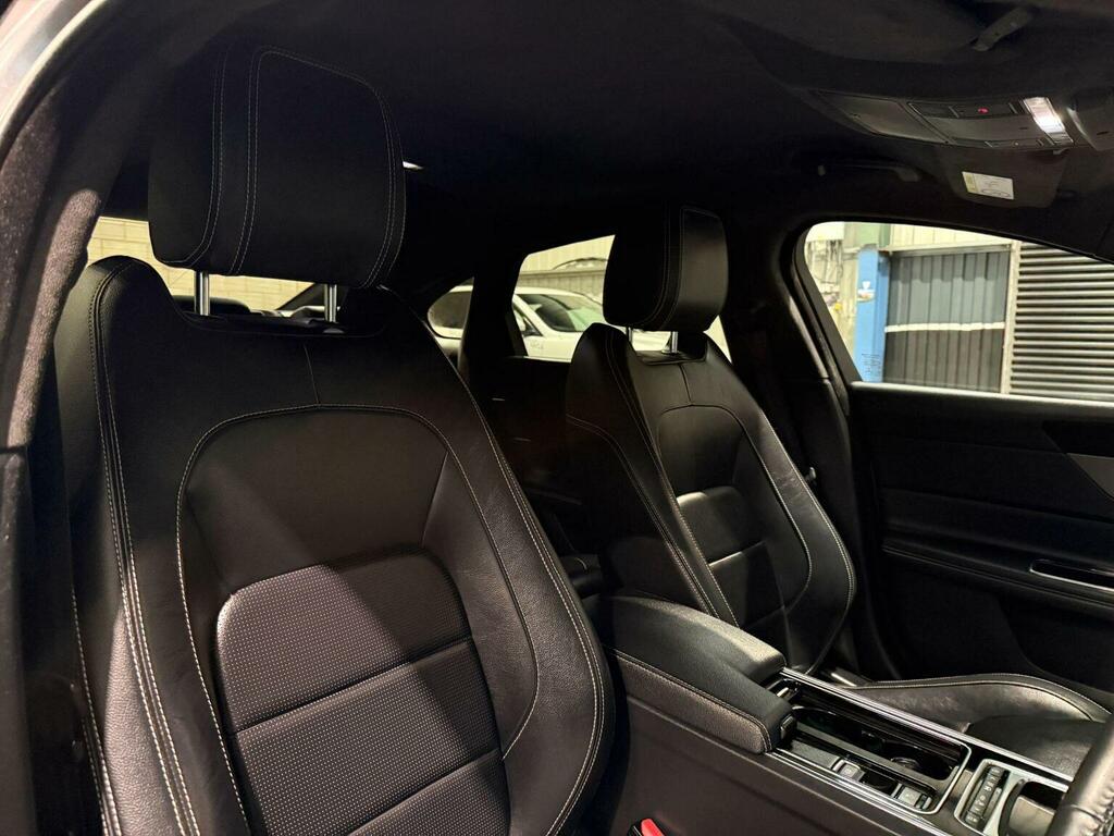 Jaguar XF 2L R-sport Grey #23