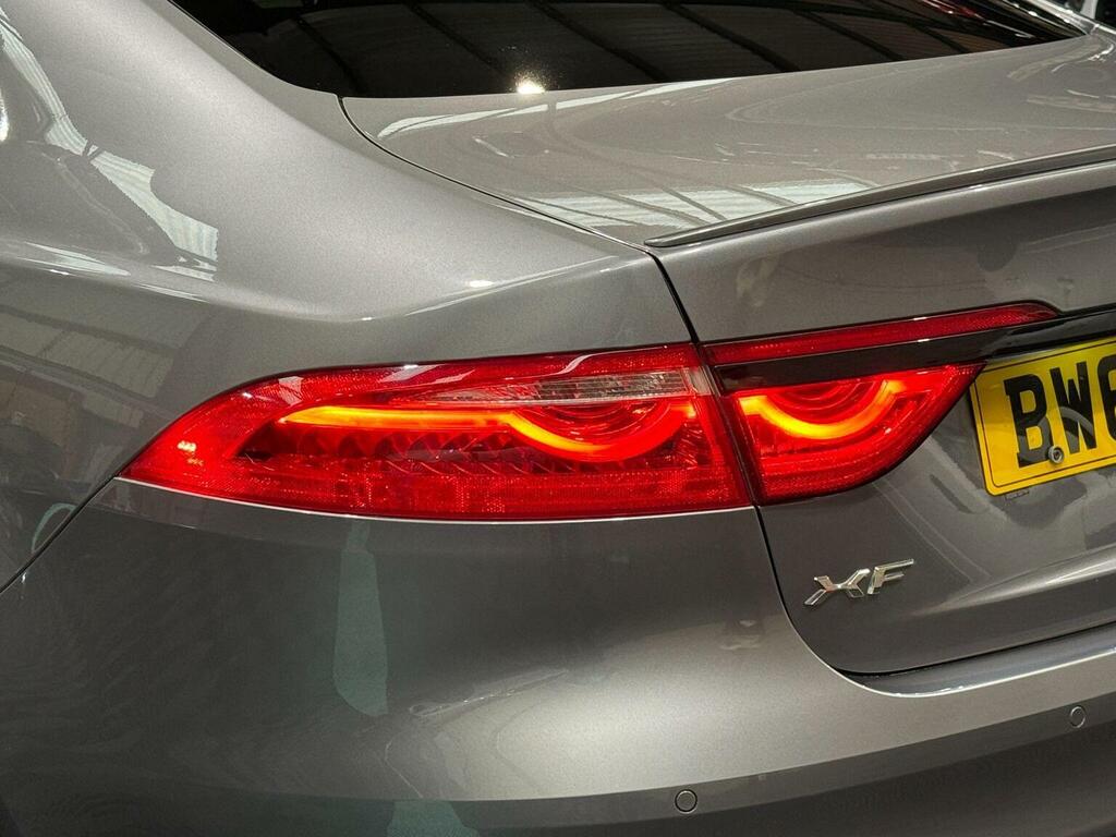 Jaguar XF 2L R-sport Grey #15