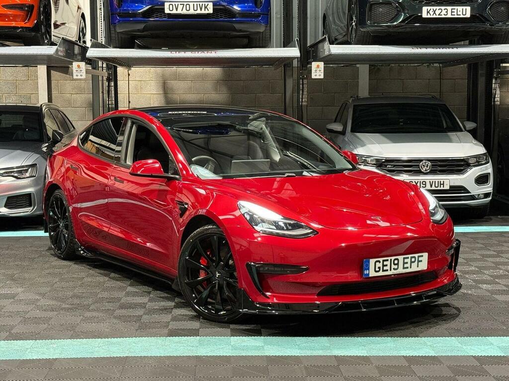 Tesla Model 3 Saloon Dual Motor Performance 4Wde Per Red
