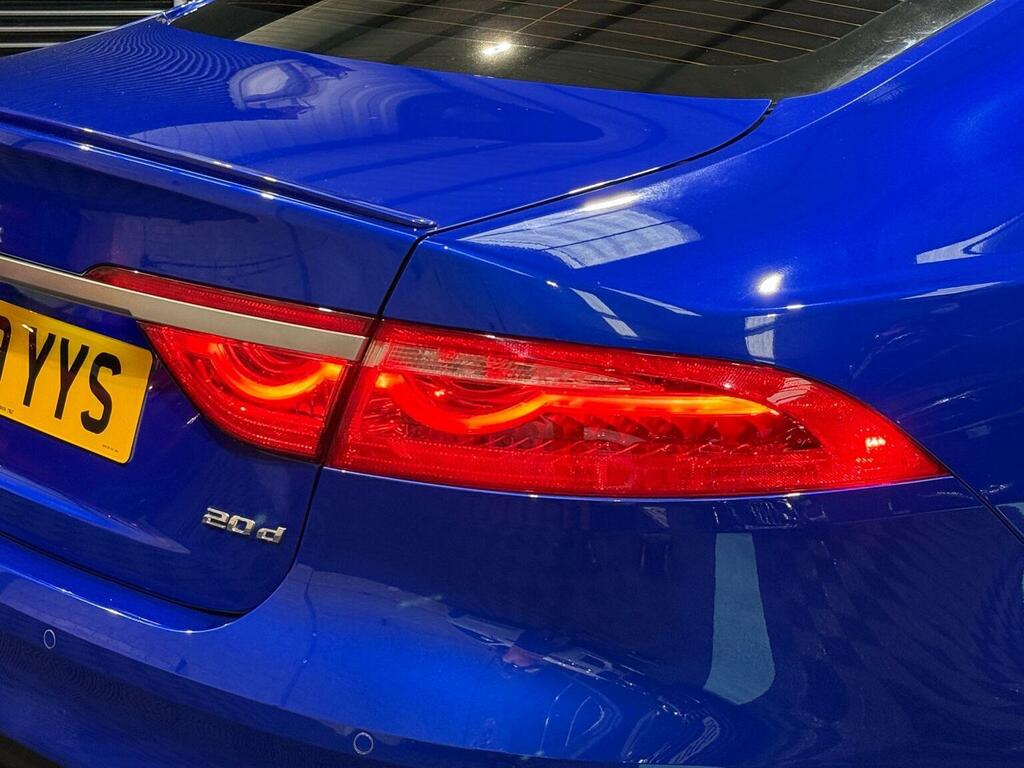 Jaguar XF 2.0 4X4 Portfolio Awd 297 Bhp Blue #16