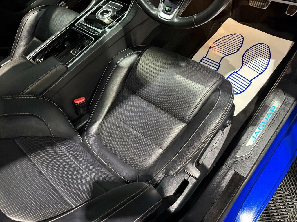 Jaguar XF 2.0 4X4 Portfolio Awd 297 Bhp Blue #24