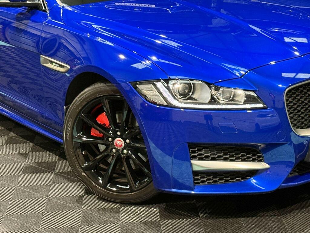 Jaguar XF 2.0 4X4 Portfolio Awd 297 Bhp Blue #13