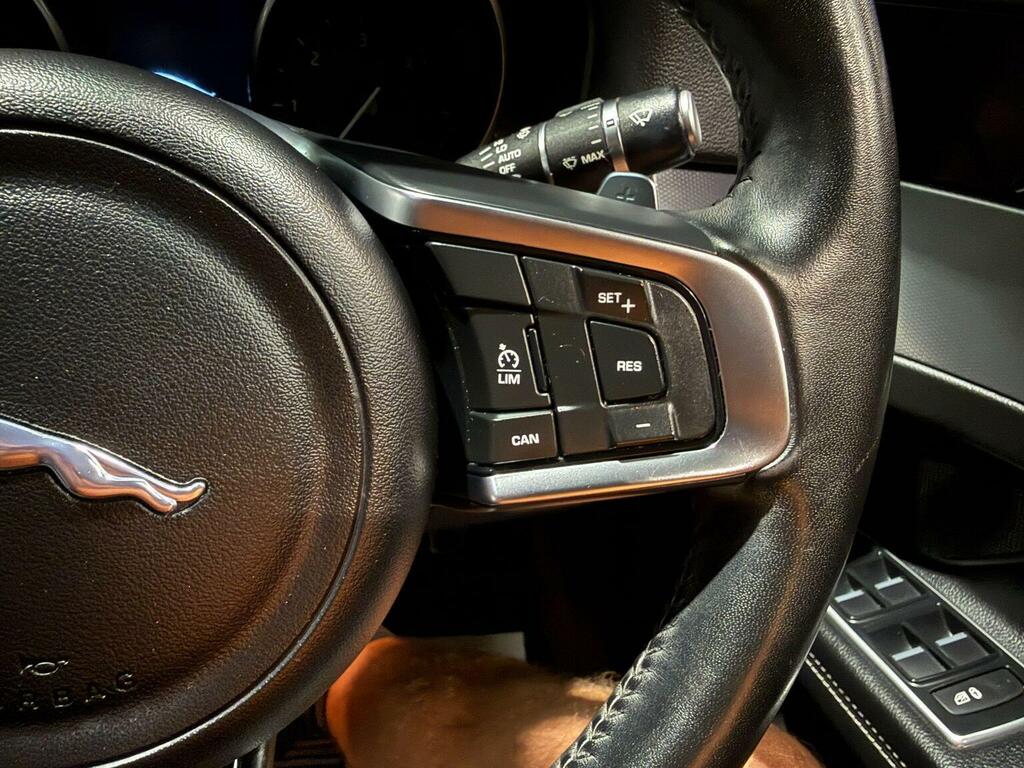 Jaguar XF 2.0 4X4 Portfolio Awd 297 Bhp Blue #45