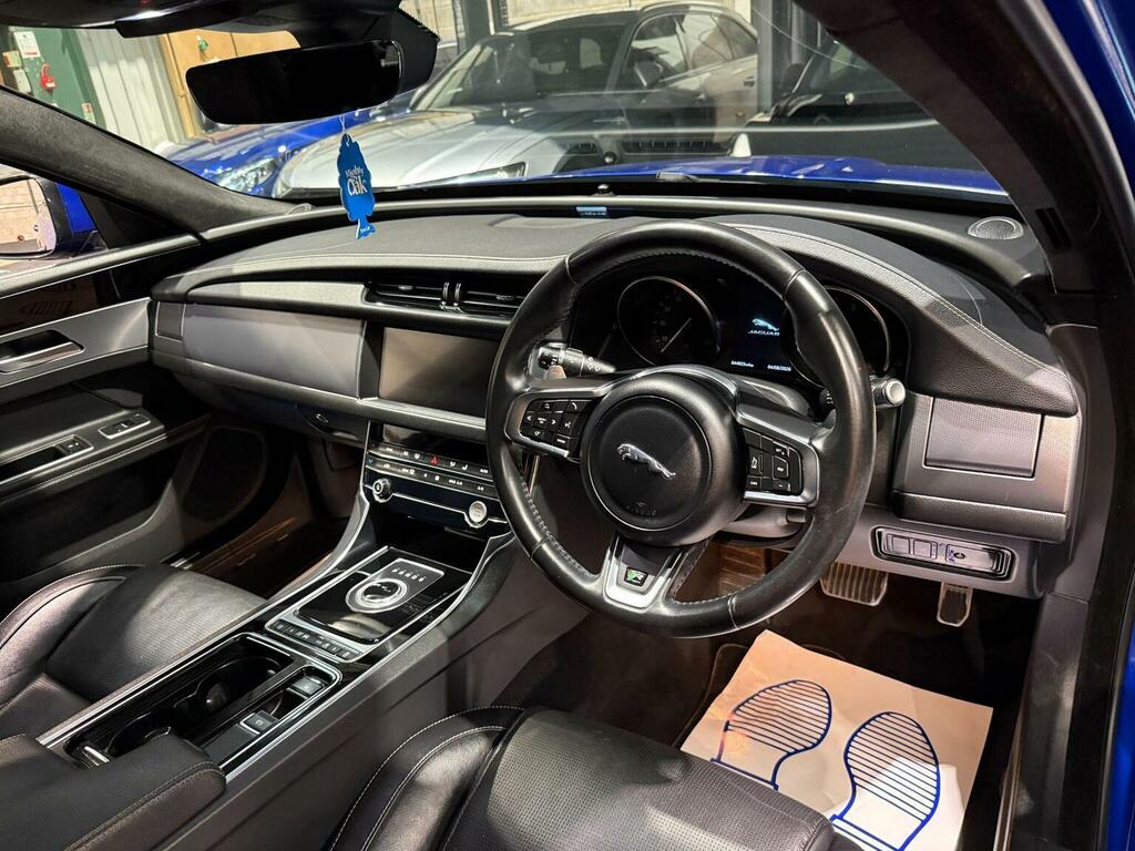Jaguar XF 2.0 4X4 Portfolio Awd 297 Bhp Blue #21