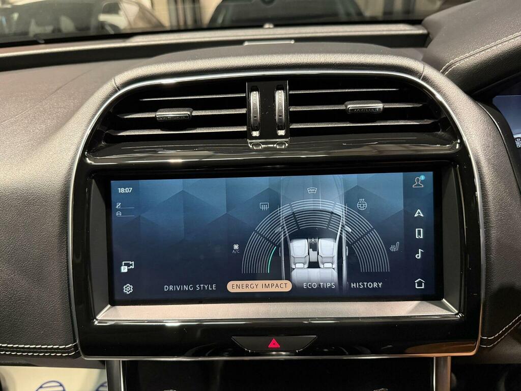 Jaguar XE 2.0 P250i R-dynamic S Saloon Euro Black #46