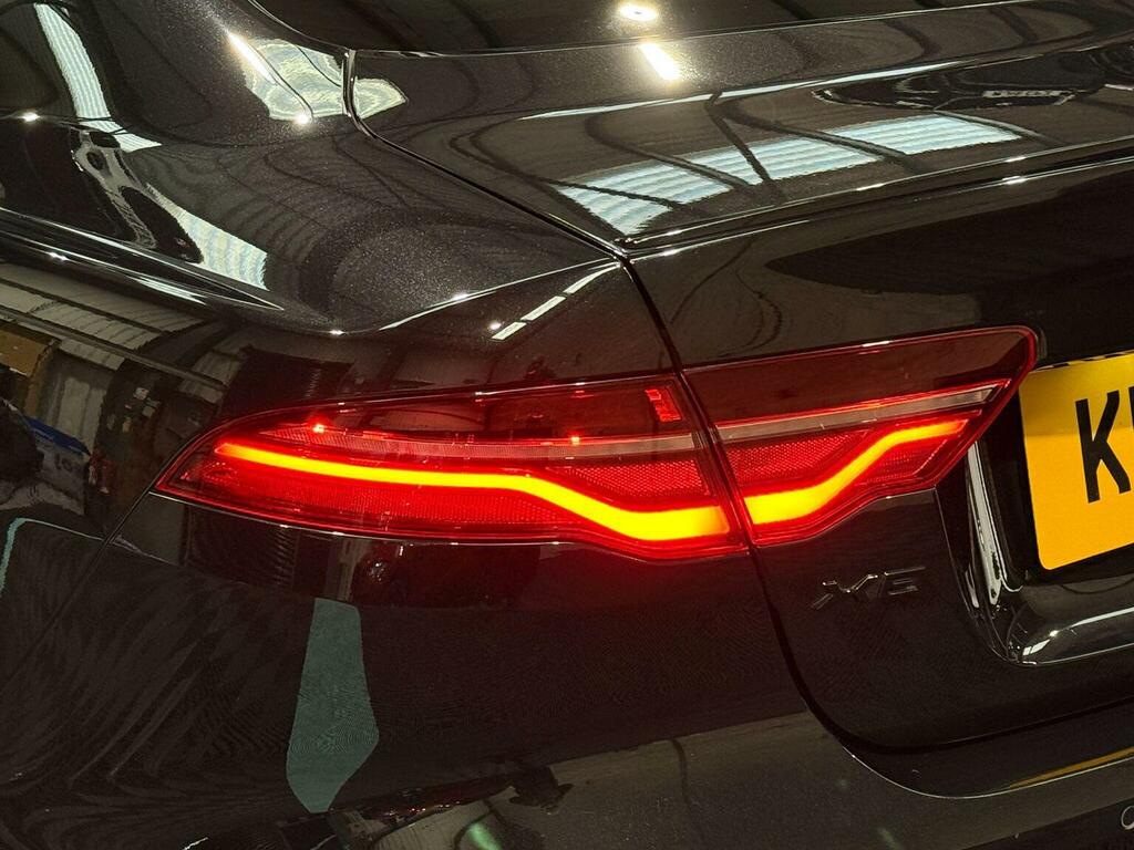 Jaguar XE 2.0 P250i R-dynamic S Saloon Euro Black #14