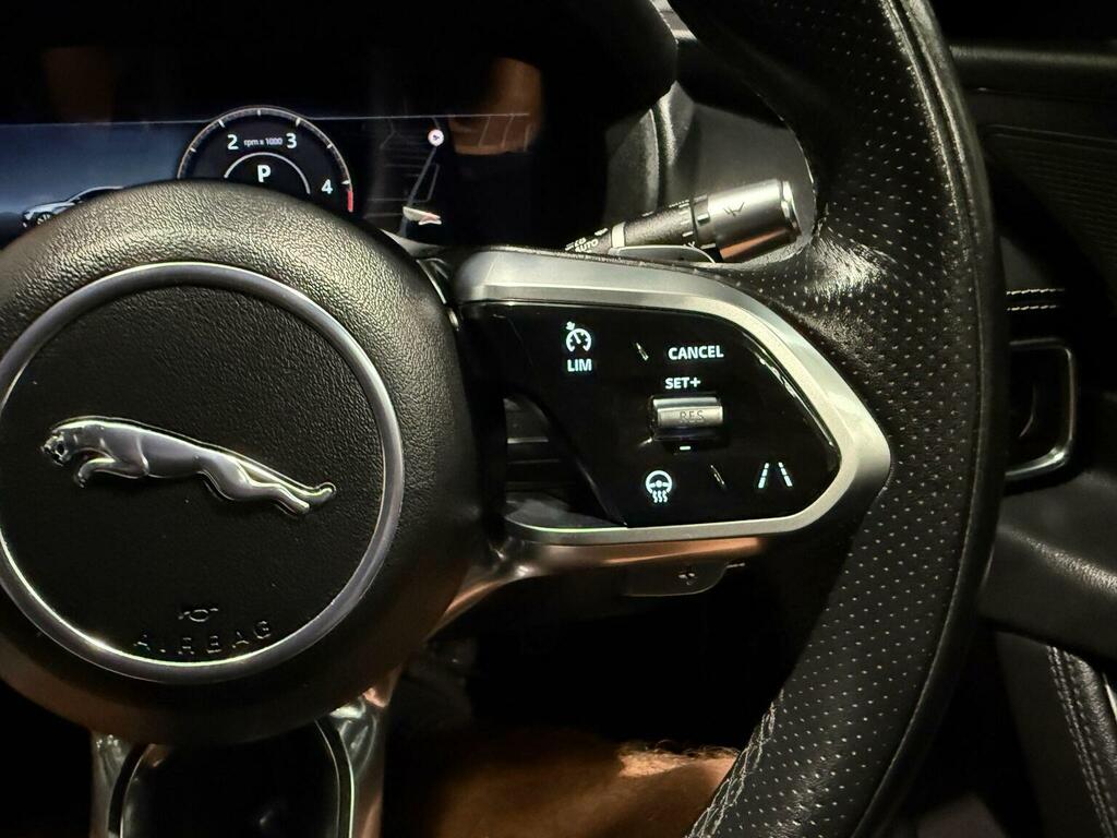 Jaguar XE 2.0 P250i R-dynamic S Saloon Euro Black #42