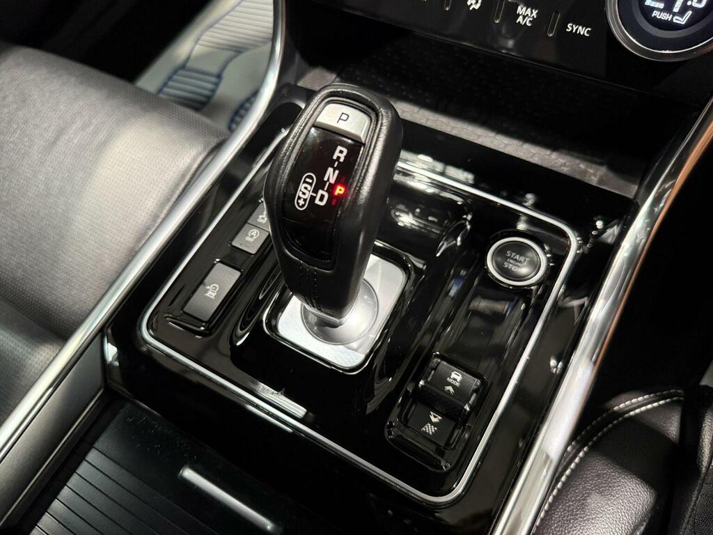 Jaguar XE 2.0 P250i R-dynamic S Saloon Euro Black #49