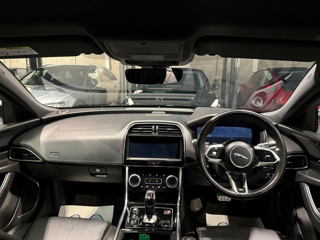 Jaguar XE 2.0 P250i R-dynamic S Saloon Euro Black #25