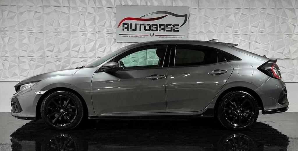 Honda Civic 1.5 Vtec Turbo Sport 5-Door Red #8