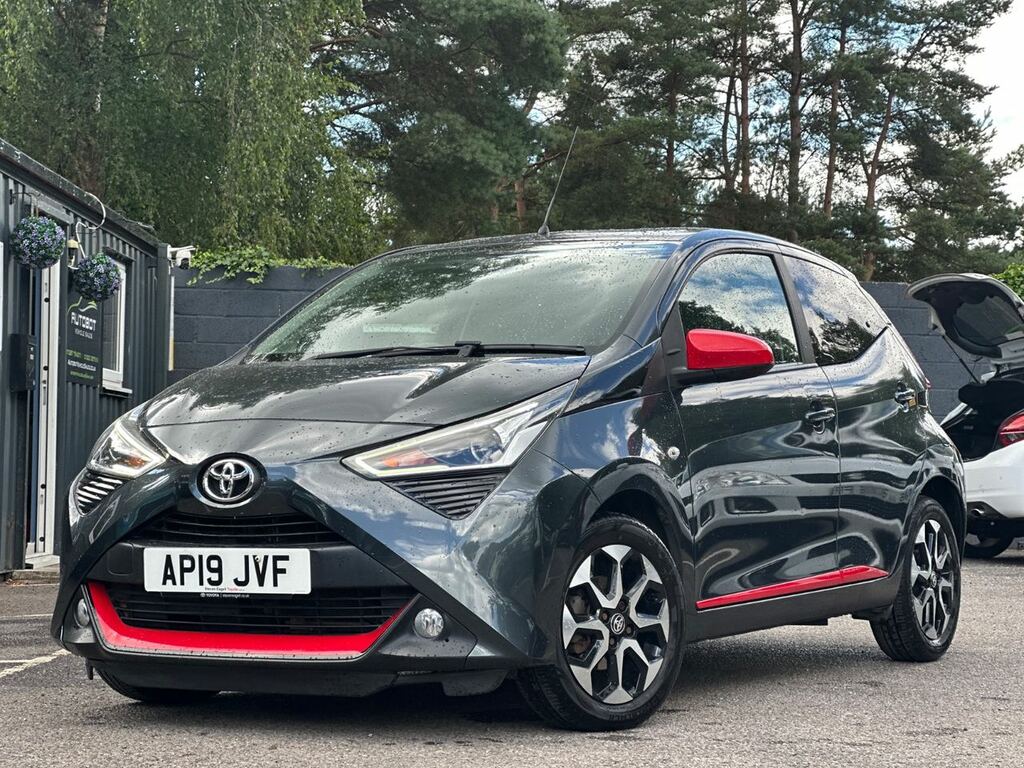 Toyota Aygo Petrol AP19JVF Grey #2