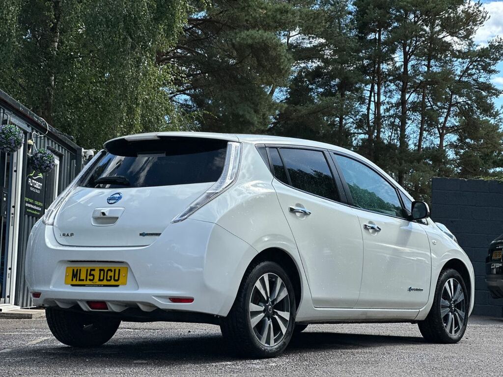 Nissan Leaf 30Kw Tekna With 6.6Kw Charger Upgrade Red #14