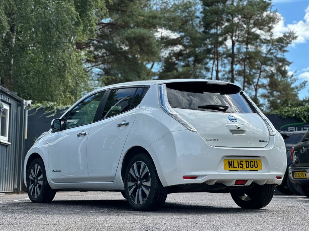 Nissan Leaf 30Kw Tekna With 6.6Kw Charger Upgrade Red #15