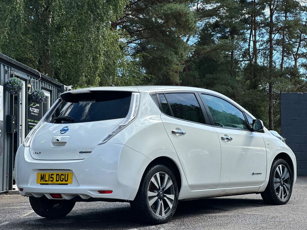 Nissan Leaf 30Kw Tekna With 6.6Kw Charger Upgrade Red #24