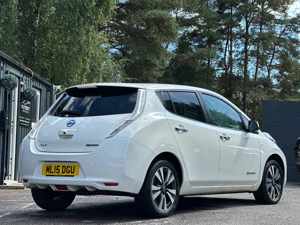 Nissan Leaf Electric White #5