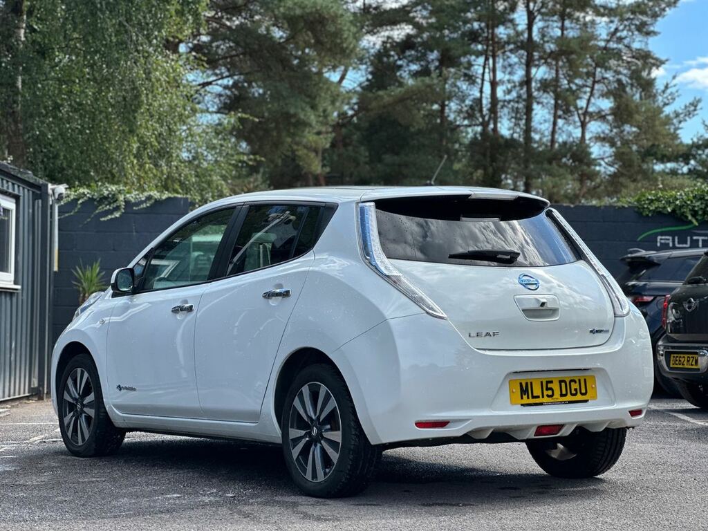 Nissan Leaf 30Kw Tekna With 6.6Kw Charger Upgrade Red #38