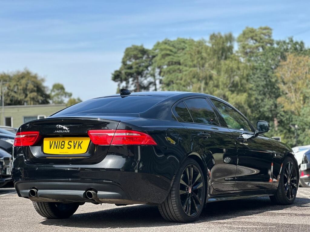 Jaguar XE Saloon 2.0I Gpf R-sport Euro 6 Ss 201 White #19