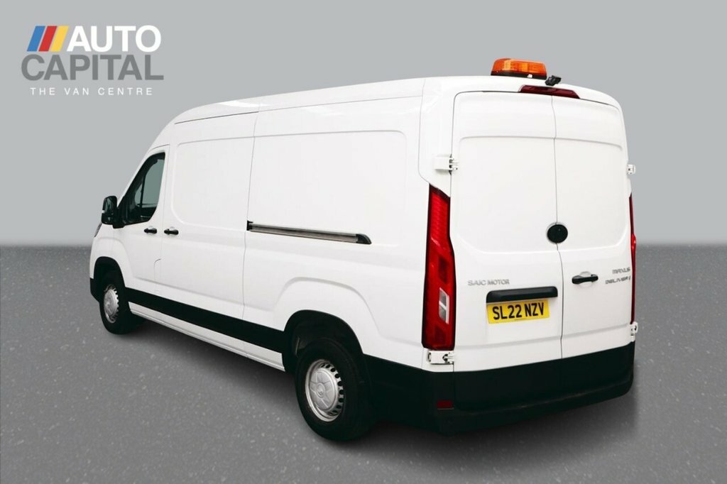 Maxus Deliver 9 Mpv White #3