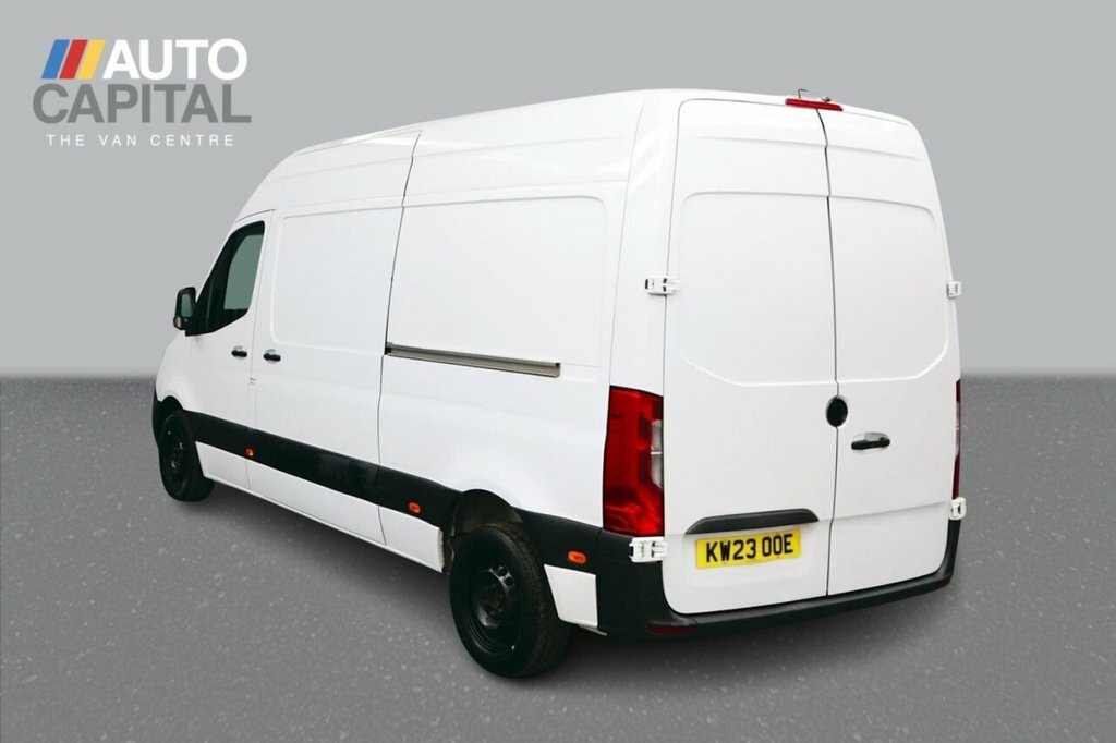 Mercedes-Benz Sprinter 2L Premium White #3