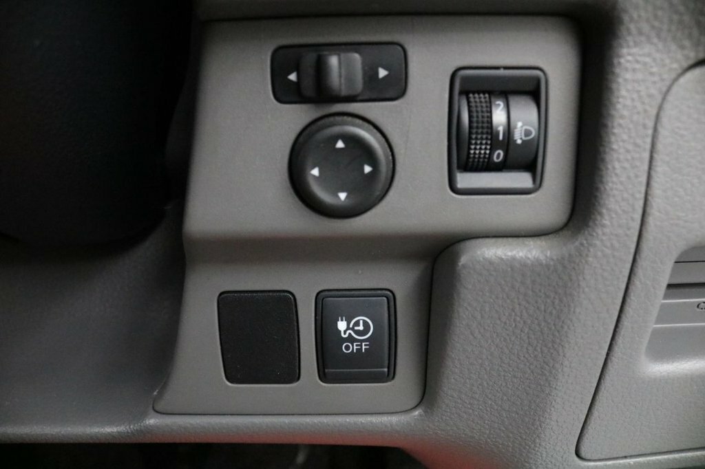 Nissan e-NV200 80Kw 40Kwh 7 Seat Silver #29