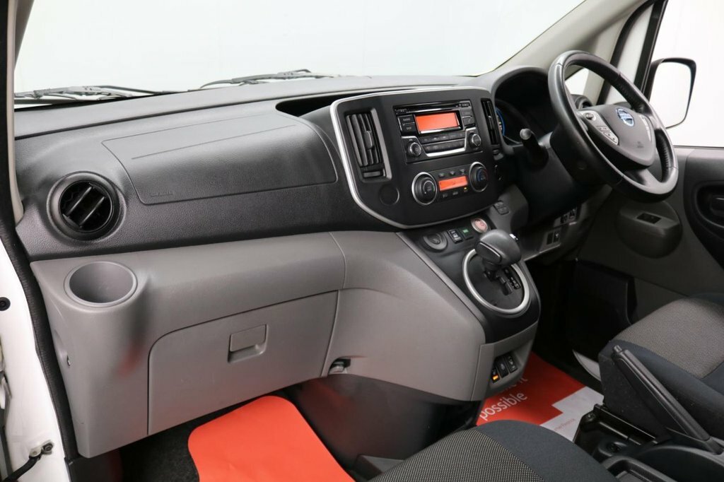 Nissan e-NV200 80Kw 40Kwh 7 Seat Silver #13