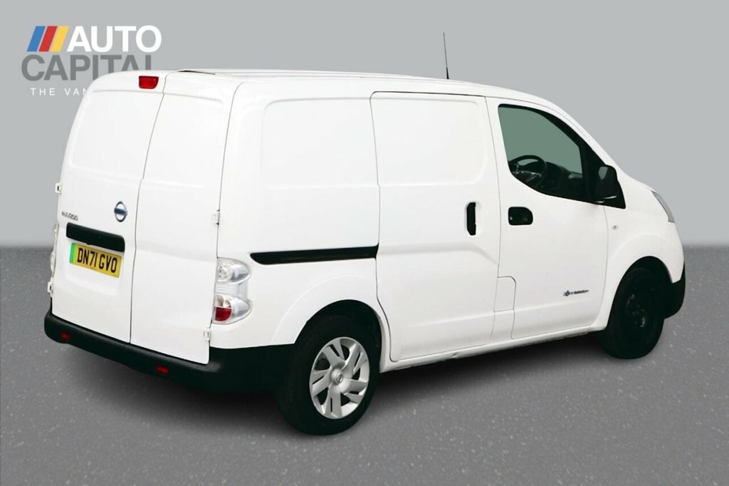 Nissan e-NV200 Mpv White #5