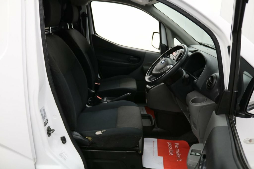 Nissan e-NV200 80Kw 40Kwh 7 Seat Silver #12